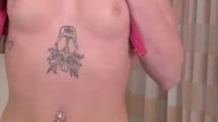 Tattooed Hipster Getting Down And Dirty For Her First Time Video