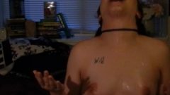 Tattooed Girlfriend Enjoys Sperm
