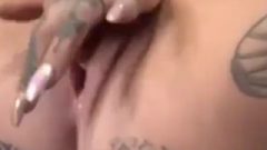 Pawg Has Playtime While Getting Tatted